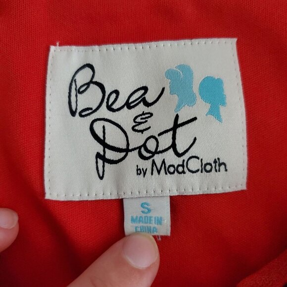 Bea & Dot by ModCloth Womens Red Floral Drape Neck Dress Size S Pleated Skirt - Picture 4 of 10